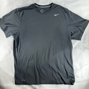 Nike Men's Gray Dri-FIT T-Shirt activewear lightweight casual lifting